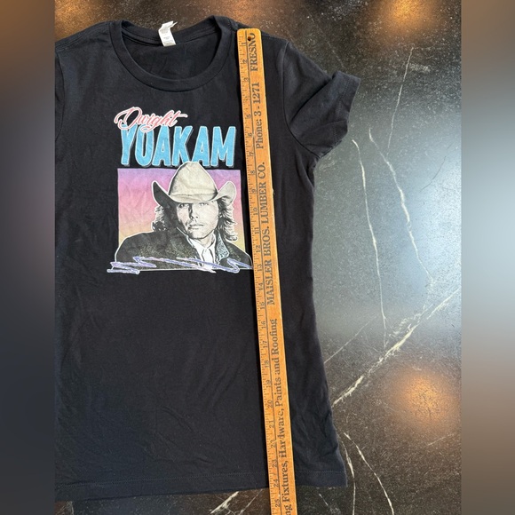 Bella Canvas Dwight Yoakam 80s Inspired Graphic Tee, Size Small - Picture 5 of 6